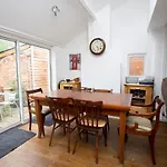 Charming, Victorian 3Br Garden Home - Oxford